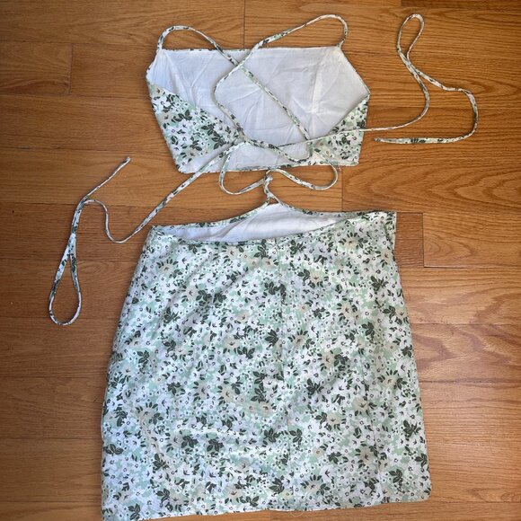 Green Floral Cutout Dress - Picture 3 of 3